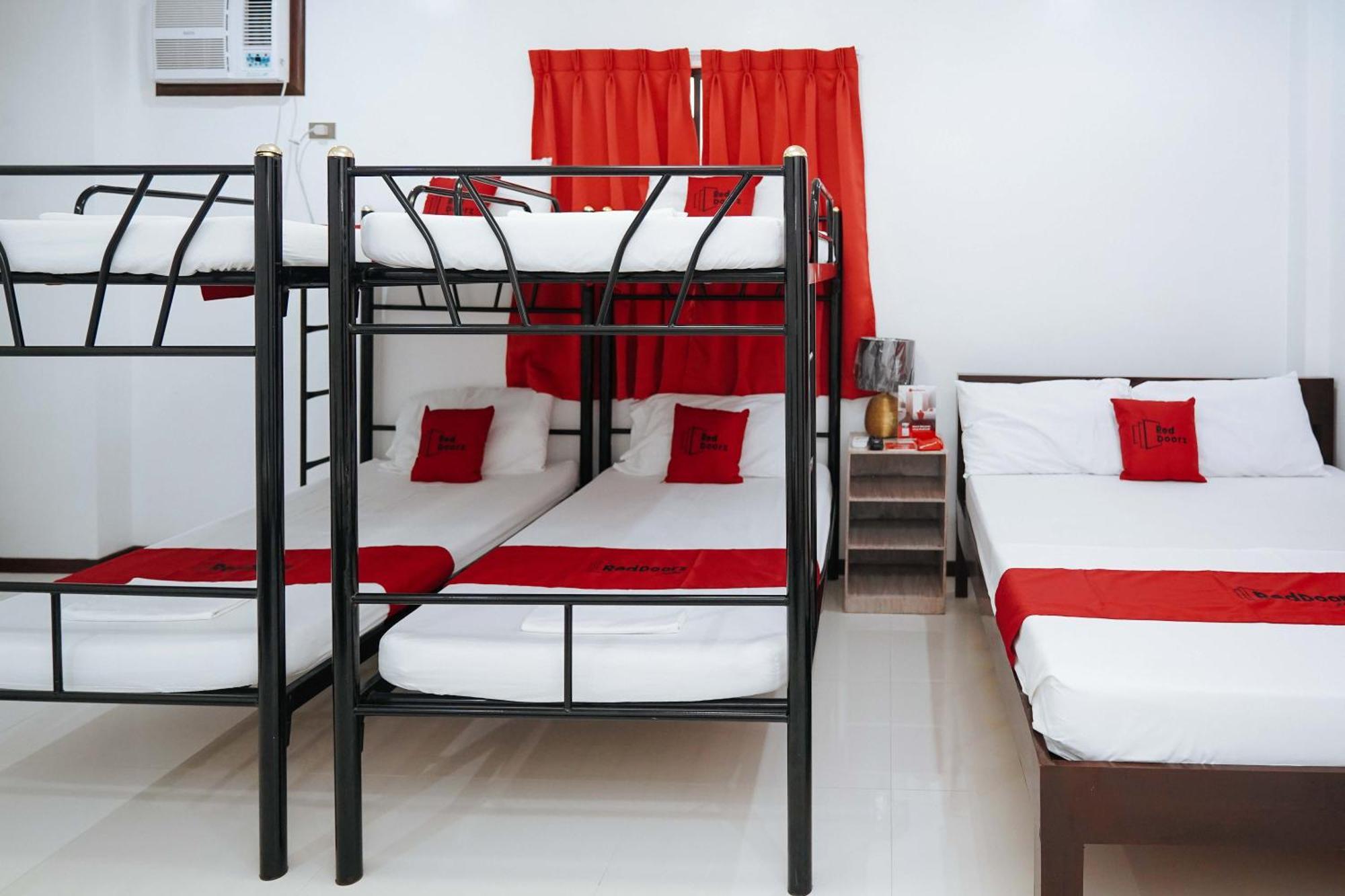 Reddoorz Plus At Billy'S Resort Ослоб Экстерьер фото