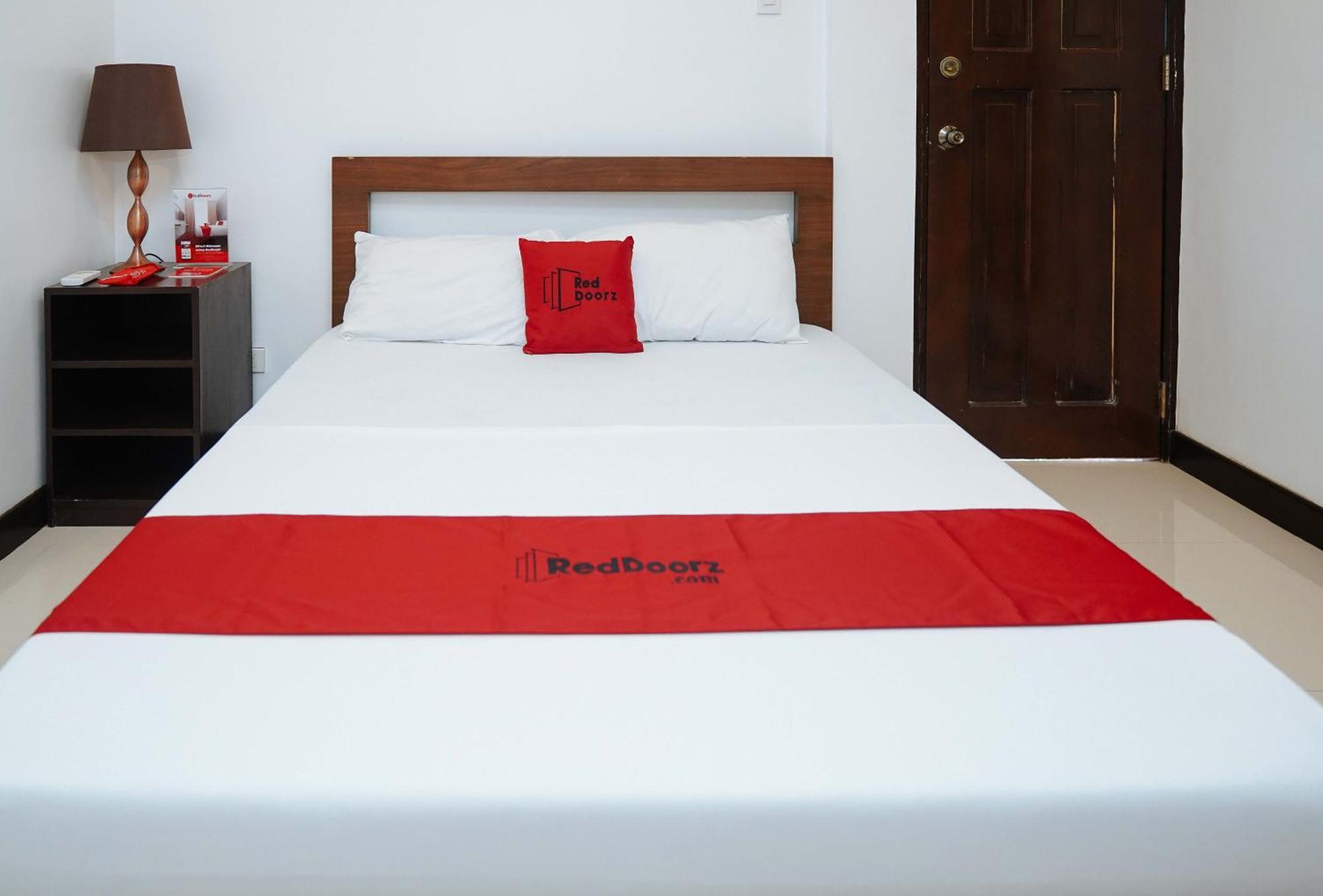 Reddoorz Plus At Billy'S Resort Ослоб Экстерьер фото